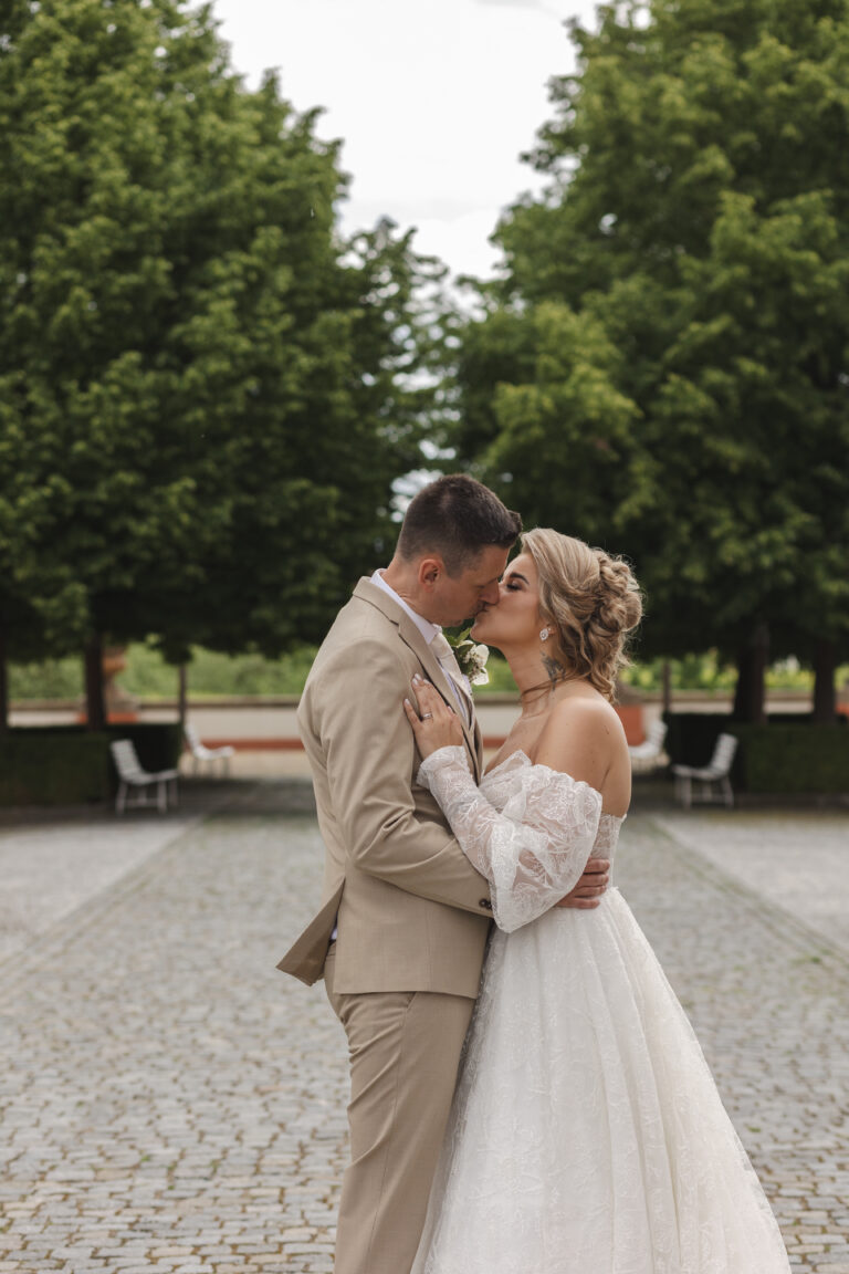 janapolova 0531 768x1152